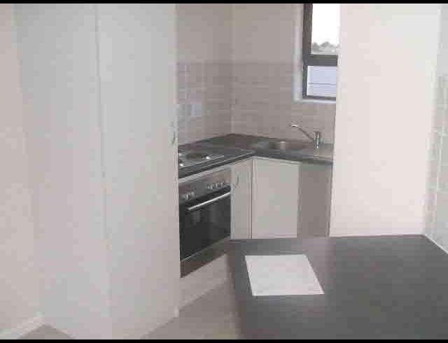 2 BEDROOM TOWNHOUSE FOR SALE IN HAGLEY